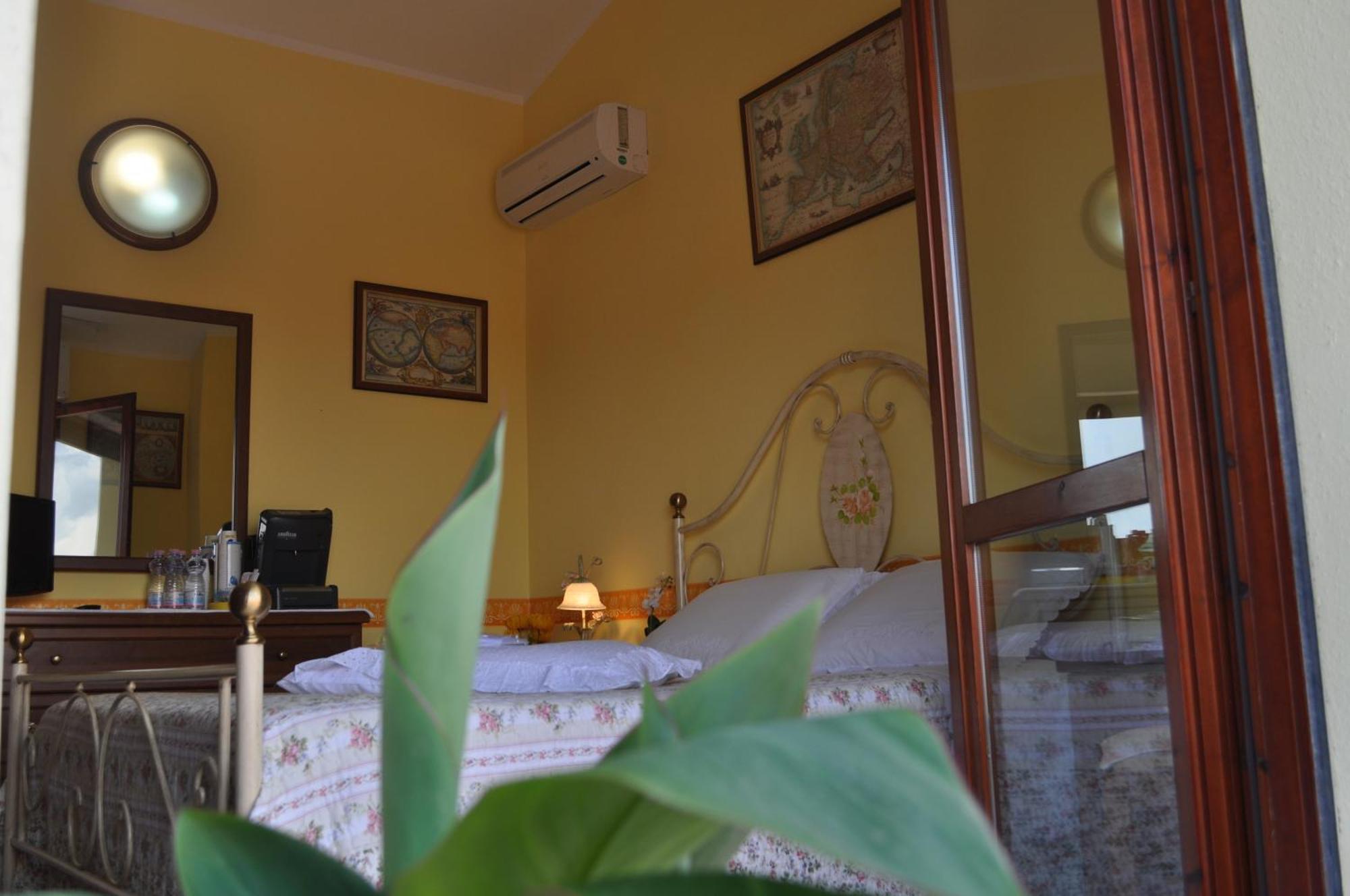 Ariedo Bed And Breakfast Capoterra Zewnętrze zdjęcie